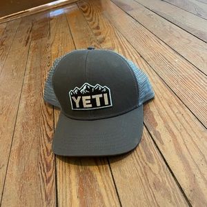Yeti Snapback Hat